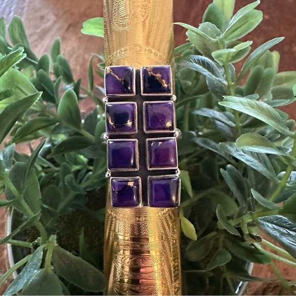 NWT Amazing Sterling Silver 925 Purple Dahlia Ring w/ 8 Square Stones • Size: 8 - Picture 1 of 9